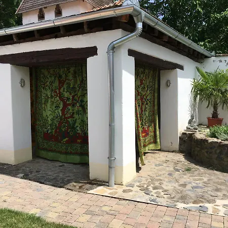 Sadhana Yoga Retreat Centre *